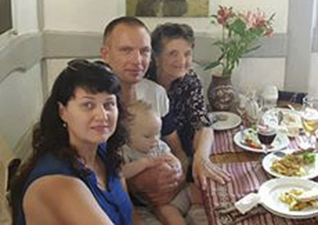 Татьяна Михайловна с дочерью и зятем. Фото из семейного архива