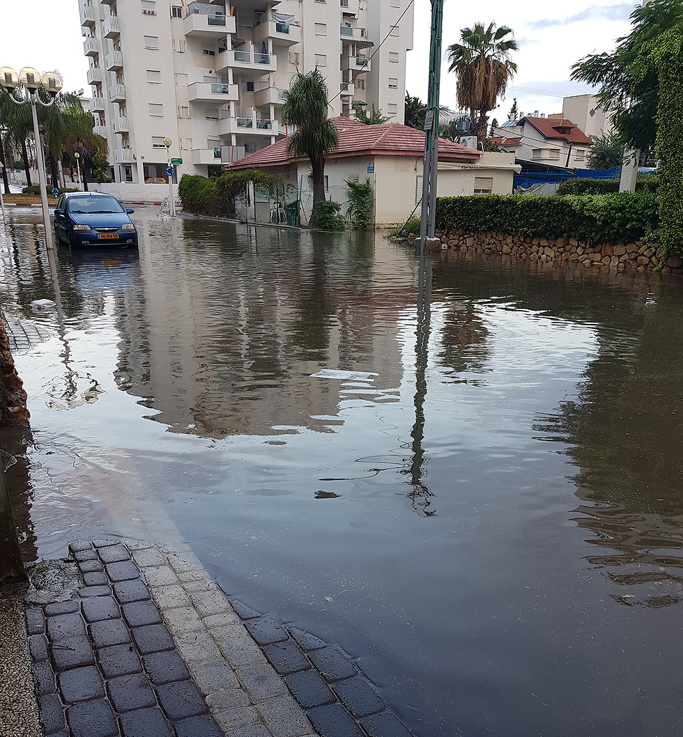 Floods in Nahariya (Photo: Bentzi Beniashvili)