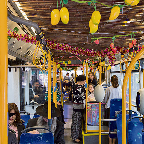 The festive Sukkot bus (Photo: Amit Shabi)