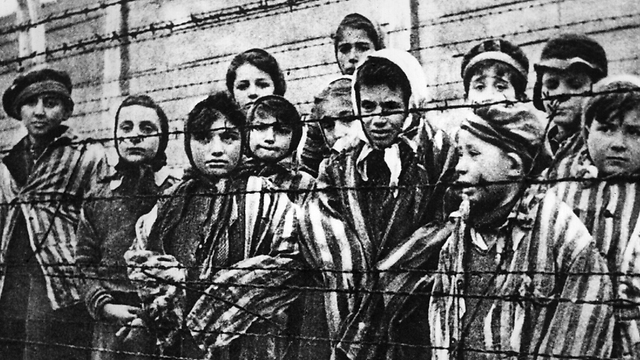 Auschwitz prisoners (Photo: Getty Images)