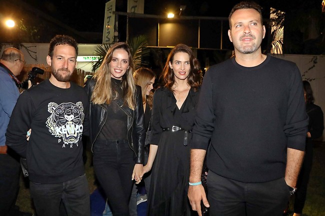דאבל דייט. שמעון גרשון, יעל גולדמן, מלי לוי ואורי פפר (צילום: אמיר מאירי) דאבל דייט. שמעון גרשון, יעל גולדמן, מלי לוי ואורי פפר (צילום: אמיר מאירי)