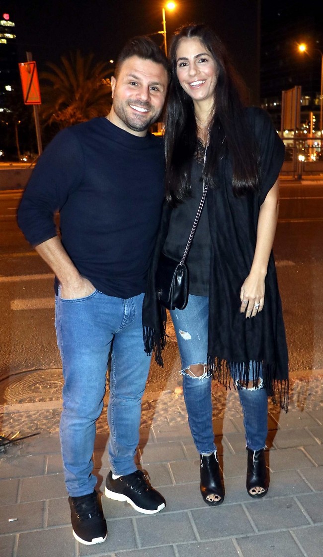 הגעתם במונית? טילטיל וורד אורפלי (צילום: אמיר מאירי) הגעתם במונית? טילטיל וורד אורפלי (צילום: אמיר מאירי)