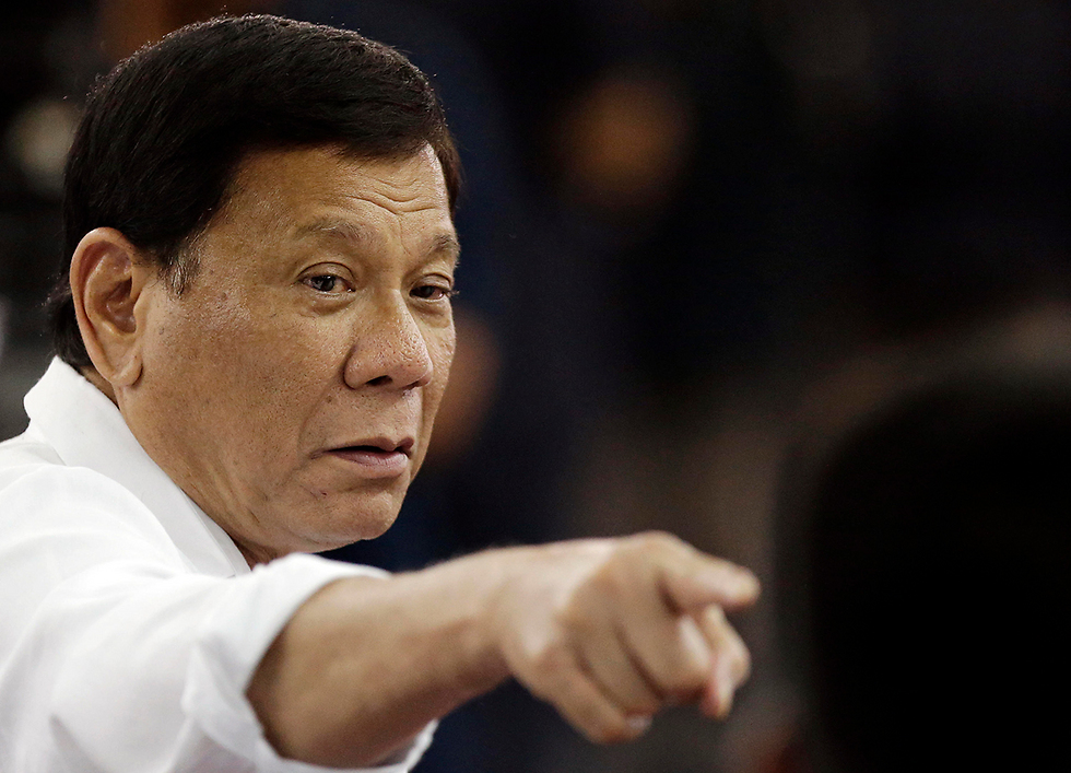 נשיא הפיליפינים דוטרטה (צילום: AP) (צילום: AP)