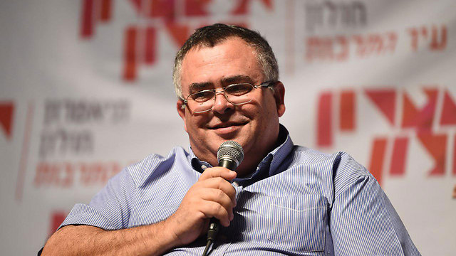 MK Bitan said he'll be promoting a law forbidding covert conversation records in the coming week (Photo: Yair Sagi)