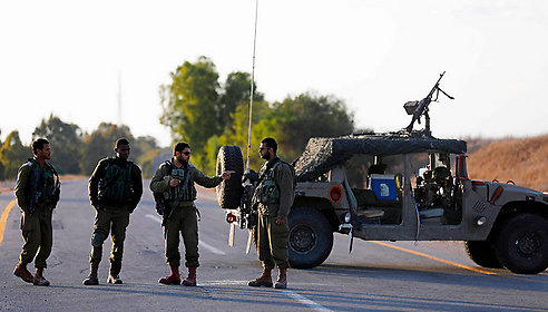 IDF soldiers near Gaza (Photo: AFP)