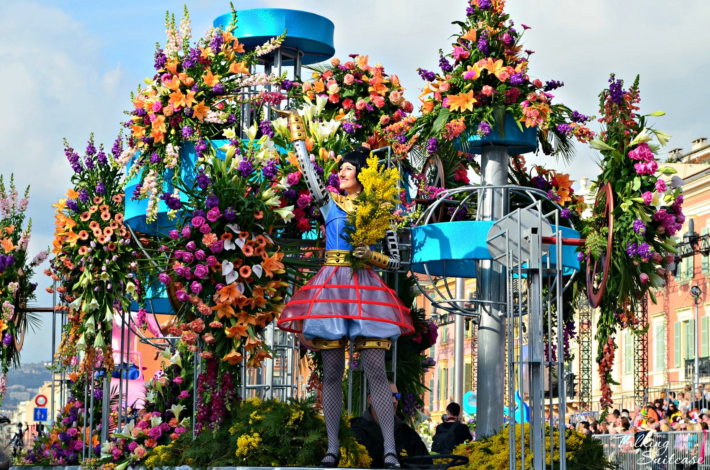 פרחים סילבופלה? פסטיבל הפרחים בבירת הריביירה הצרפתית ()