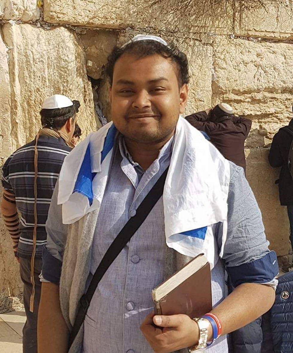 Доктор Шадман Заман у Стены плача в Иерусалиме