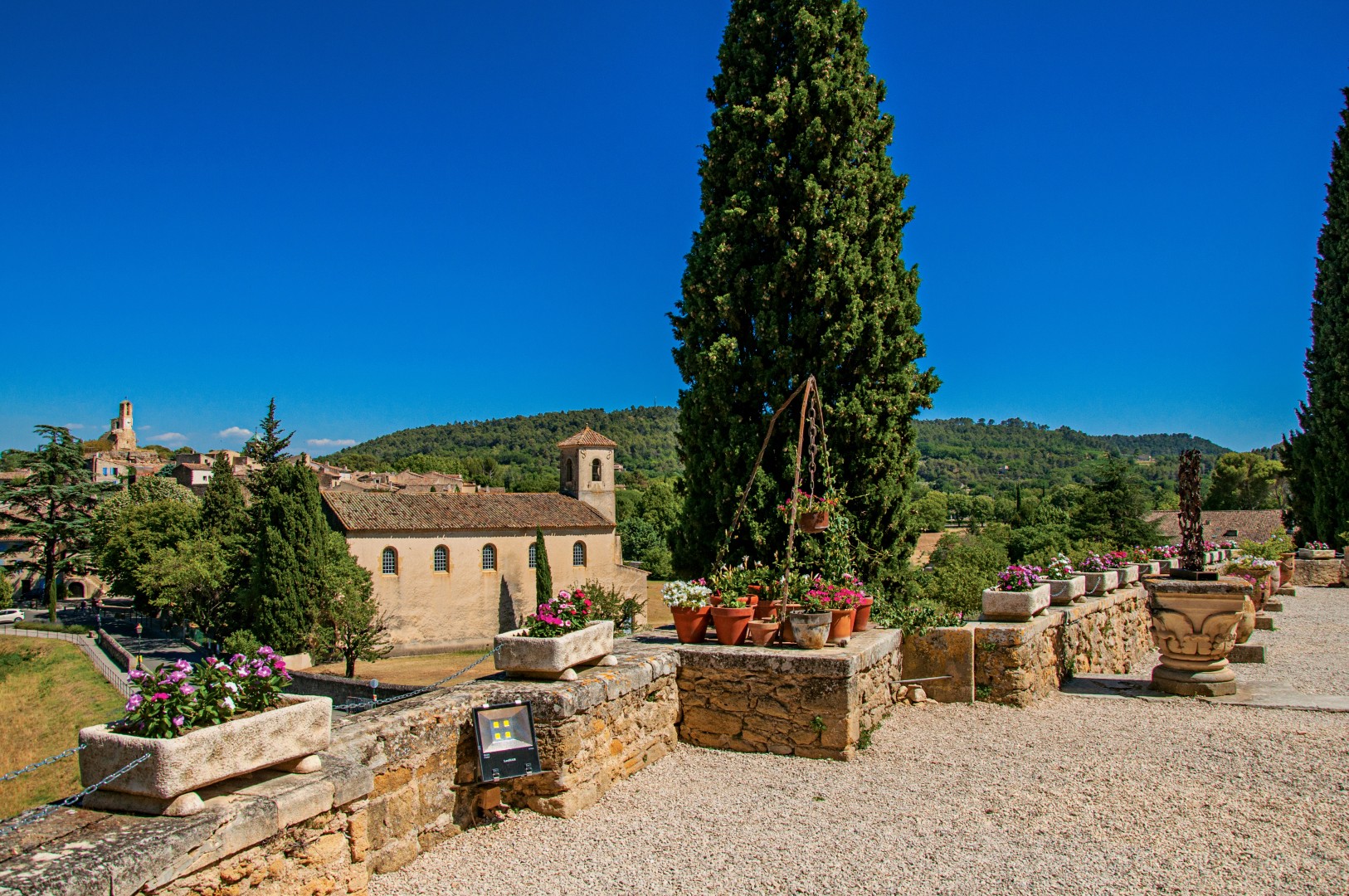 לורמארין: יש האומרים - העיירה היפה בצרפת (צילום: Shutterstock) (צילום: Shutterstock)