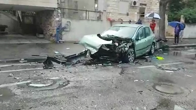 התאונה ברחוב אלנבי בחיפה (צילום: דוברות איחוד הצלה) (צילום: דוברות איחוד הצלה)