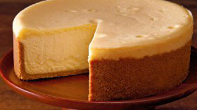 עוגת גבינה ניו יורקית (צילום: יוני פרוים) (צילום: יוני פרוים)