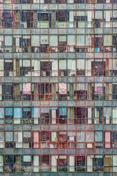 בניין משרדים בבייג'ין, סין (צילום: Tom Stahl)