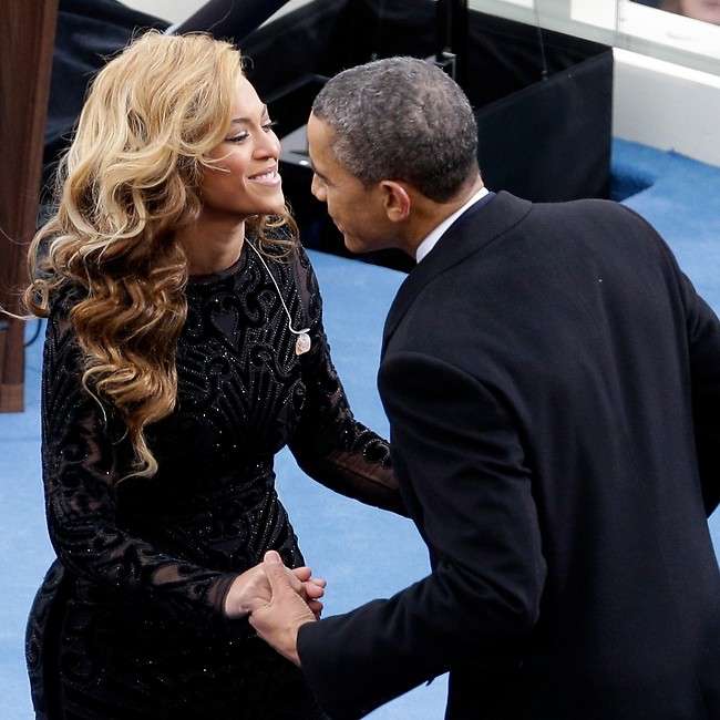 המלכה והנשיא. ברק אובמה וביונסה (Gettyimages) המלכה והנשיא. ברק אובמה וביונסה (Gettyimages)