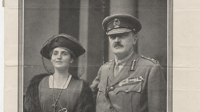 הגנרל אלנבי ואשתו ()