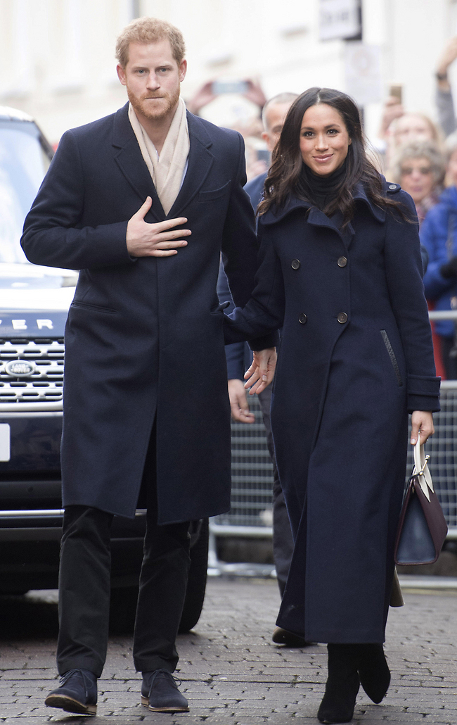 Did you notice that the couple started coordinating outfits? (Photo: gettyimages)