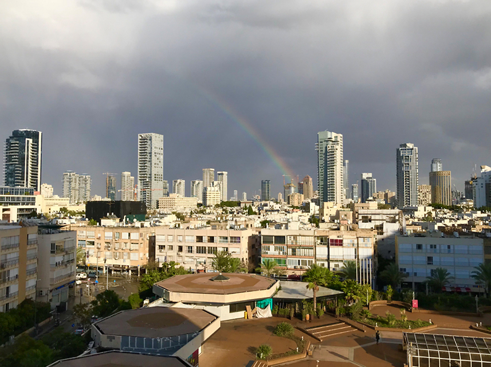 Радуга в Тель-Авиве. Фото: Мая Шекель