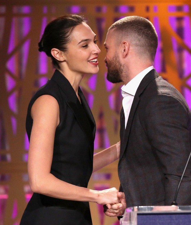 הקנאה עדיין נמשכת (צילום: Gettyimages) הקנאה עדיין נמשכת (צילום: Gettyimages)