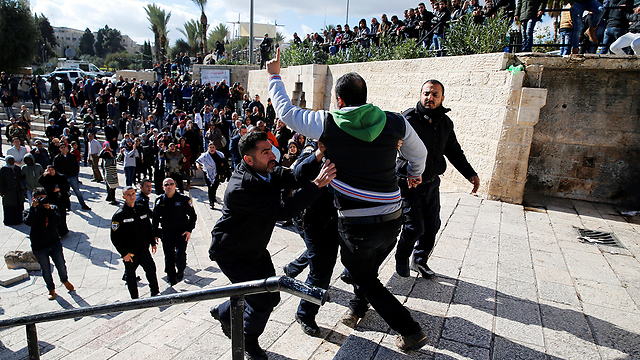 Clashes at the Damascus Gate in Jerusalem (Photo: Reuters)