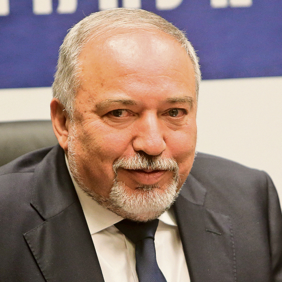 Defense Minister Lieberman called on the Finance Ministry to cooperate with the plan to raise pensions 