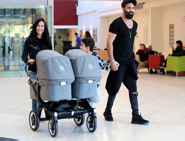 הכי מאושרת שיש. מיכל הקטנה (צילום: ניר סטולו) הכי מאושרת שיש. מיכל הקטנה (צילום: ניר סטולו)