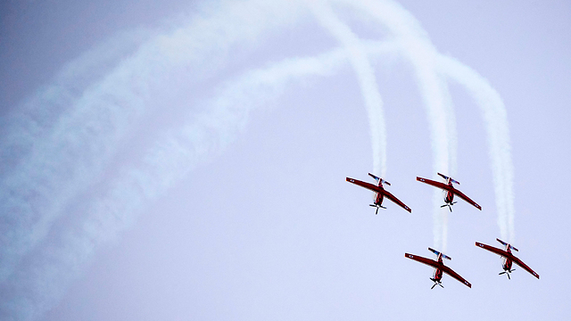 רביעיית מטוסי עפרוני (צילום: AFP) (צילום: AFP)