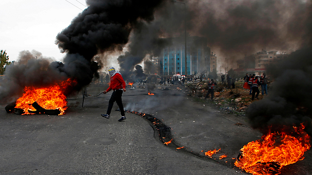 Rioting in Ramallah (Photo: AFP)