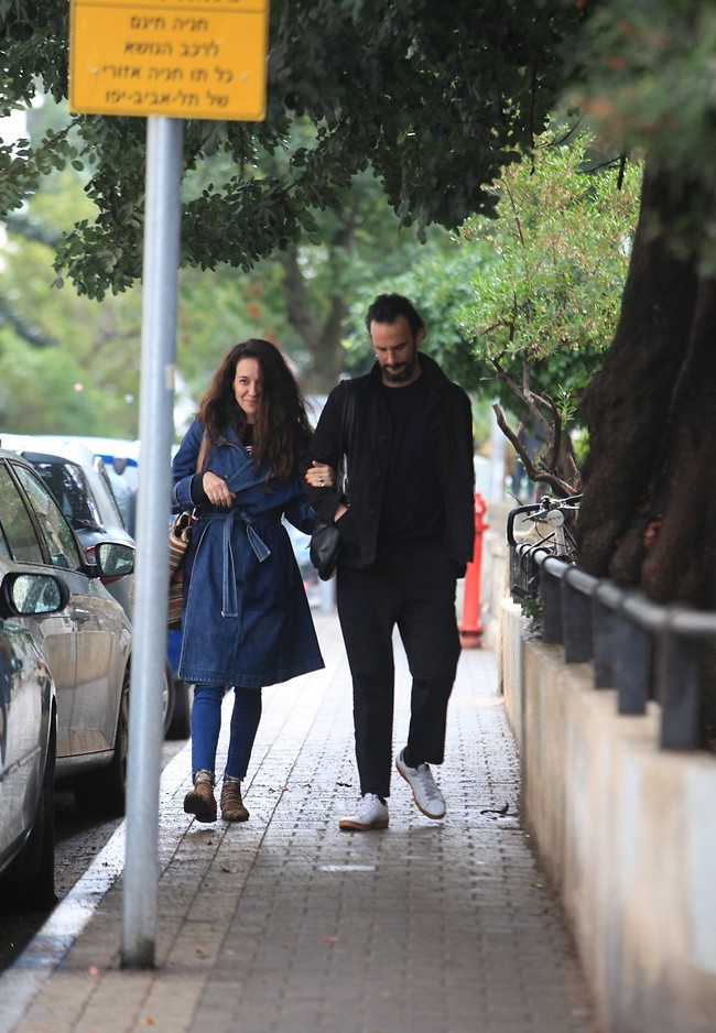 פלאשבק לפרסומת בניינטיז (מוטי לבטון) פלאשבק לפרסומת בניינטיז (מוטי לבטון)