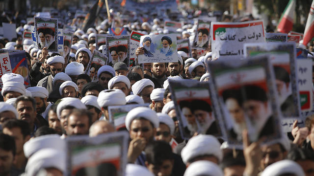 Iranian clerics take part during a state-organized rally against anti-government protests in the country, in the holy city of Qom, south west Iran  (Photo: EPA)
