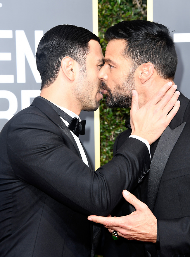 נשיקה! (צילום: gettyimages) נשיקה! (צילום: gettyimages)