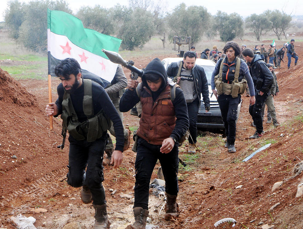 Turkey-backed Free Syrian Army fighters (Photo: EPA)