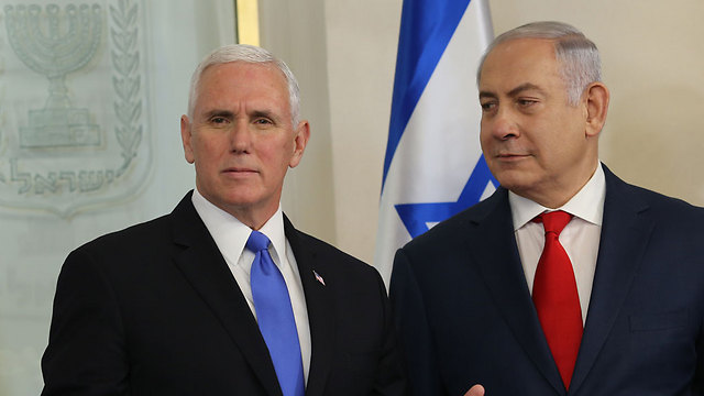 Netanyahu and Pence. The prime minister is likely aware of what is taking place behind the scenes (Photo: Alex Kolomoisky)