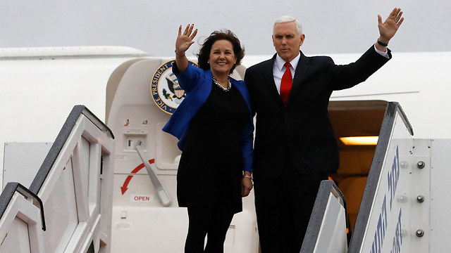 US VP Pence and his wife, on their departure from Israel (Photo: EPA)