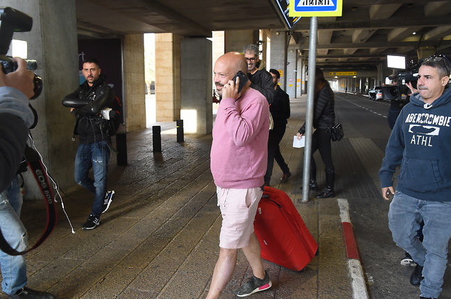 איפה יש מוניות? (צילום: יאיר שגיא) איפה יש מוניות? (צילום: יאיר שגיא)