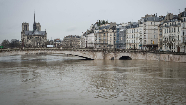 Наводнение в Париже. Фото: MTC