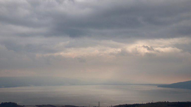 Облака над Кинеретом. Фото: Саги Саадон