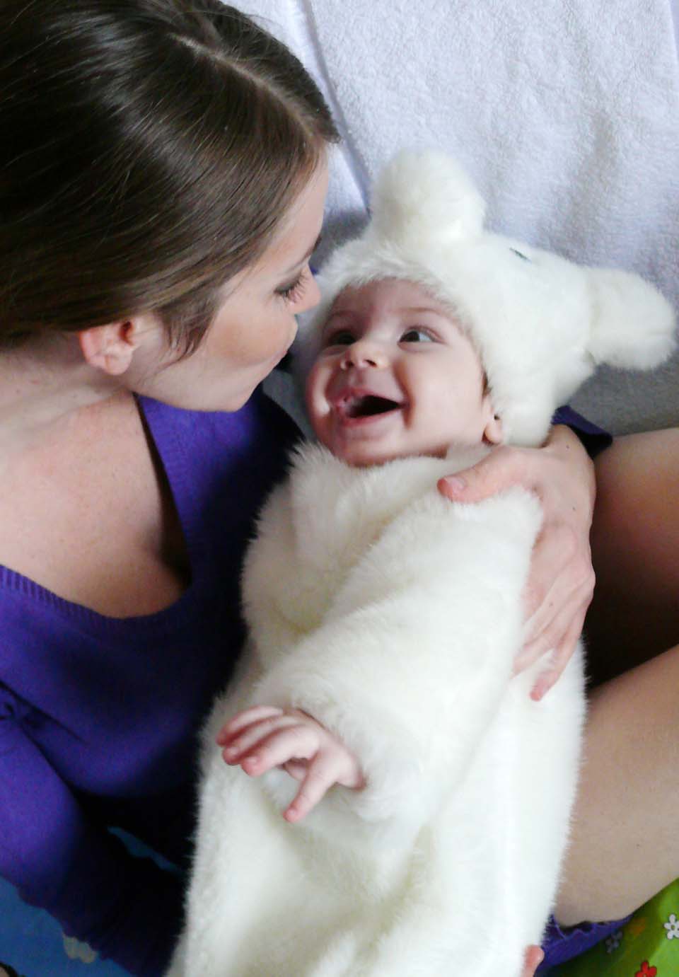 Юлия Шейн с новорожденным сыном
