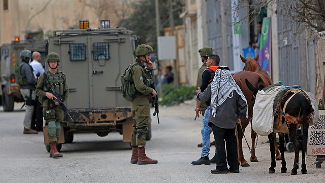 IDF searches in Palestinian village of Kifl Haris