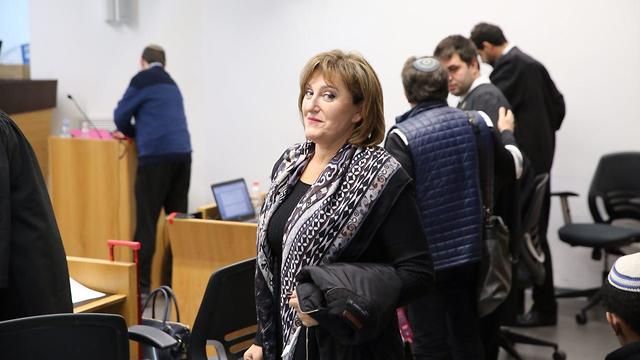 פאינה קירשנבאום בבית המשפט, היום (צילום: מוטי קמחי) (צילום: מוטי קמחי)