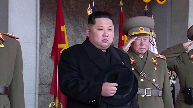 Ким Чен Ын на параде в Пхеньяне. Фото: AP