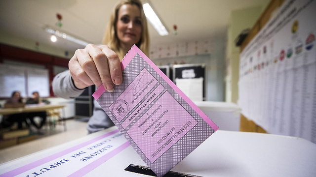 Голосование на выборах в Италии. Фото: ЕРА