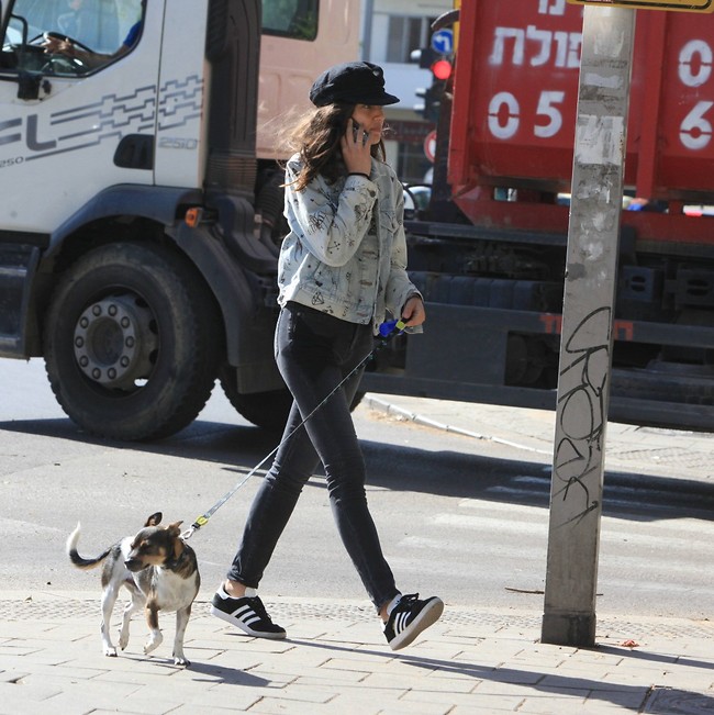 "בוא, נגמרה החגיגה" (צילום: מוטי לבטון) "בוא, נגמרה החגיגה" (צילום: מוטי לבטון)