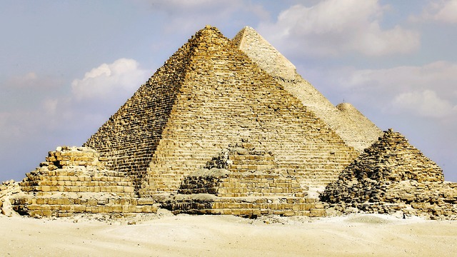 הפירמידה בגיזה (צילום: shuttertock)