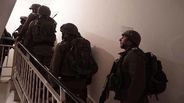IDF forces during house demolition (Photo: IDF Spokesperson's Unit)