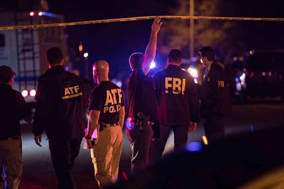 כוחות ביטחון בזירת פיצוץ בעיר אוסטין שבטקסס (צילום: רויטרס)