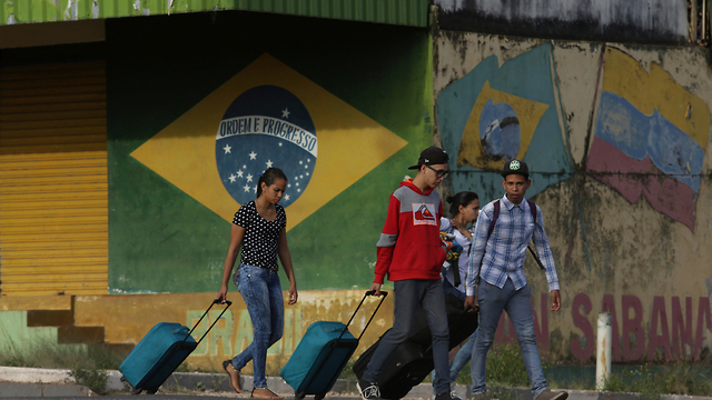 פליטים מוונצואלה בצפון ברזיל (צילום: AP)