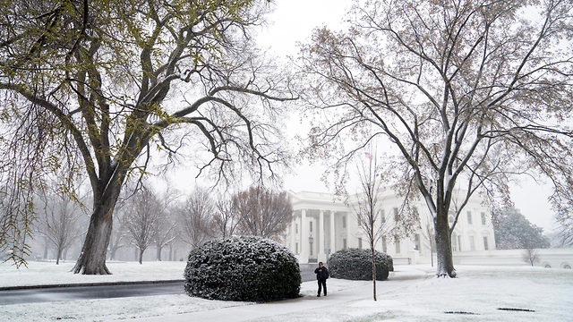  הבית הלבן בסופת שלגים (צילום: EPA)