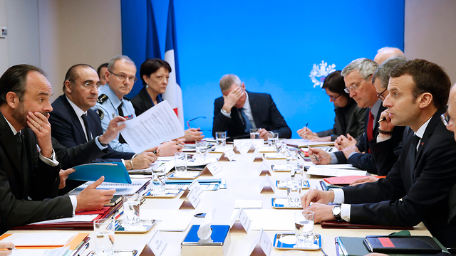 נשיא צרפת עמנואל מקרון (צילום: EPA)