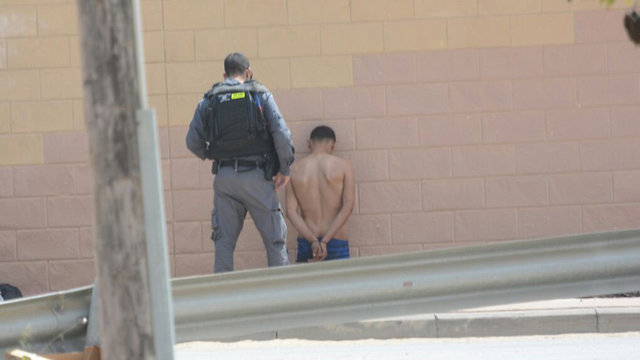 Palestinian detained by IDF after crossing into Israel     (Photo: TPS)