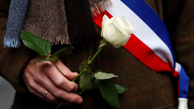 עצרת לזכר מיריי קנול ש נרצחה פריז צרפת אנטישמיות (צילום: רויטרס)