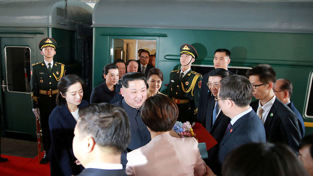 קים ג'ונג און מבקר בסין (צילום: רויטרס)