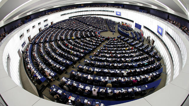 EU Parliament (Photo: Reuters)